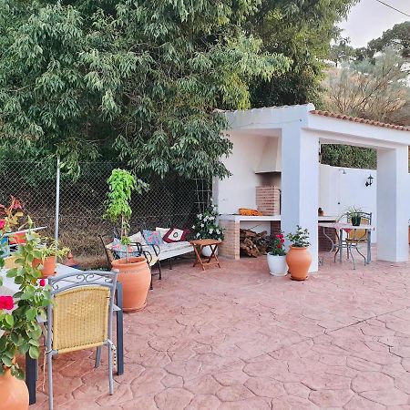 En-Suite Bedroom With Private Entrance At Casa Sofija Sedella Exterior photo
