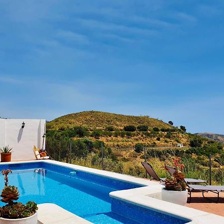 En-Suite Bedroom With Private Entrance At Casa Sofija Sedella Exterior photo